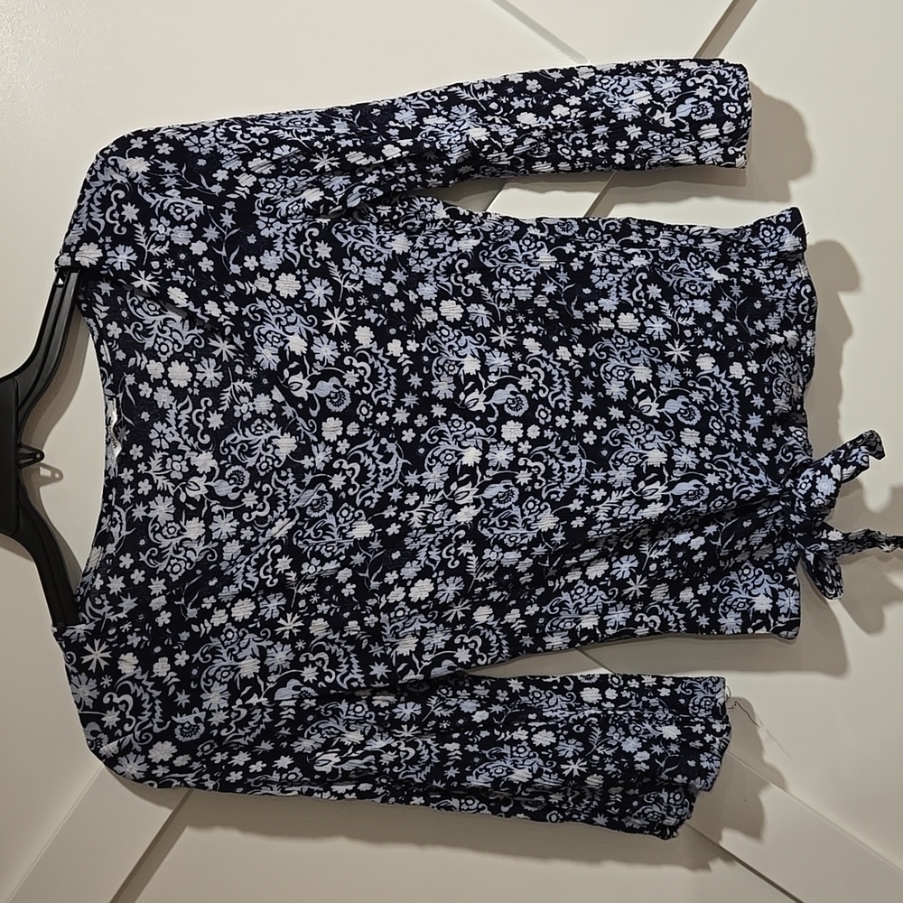 Women top blue S